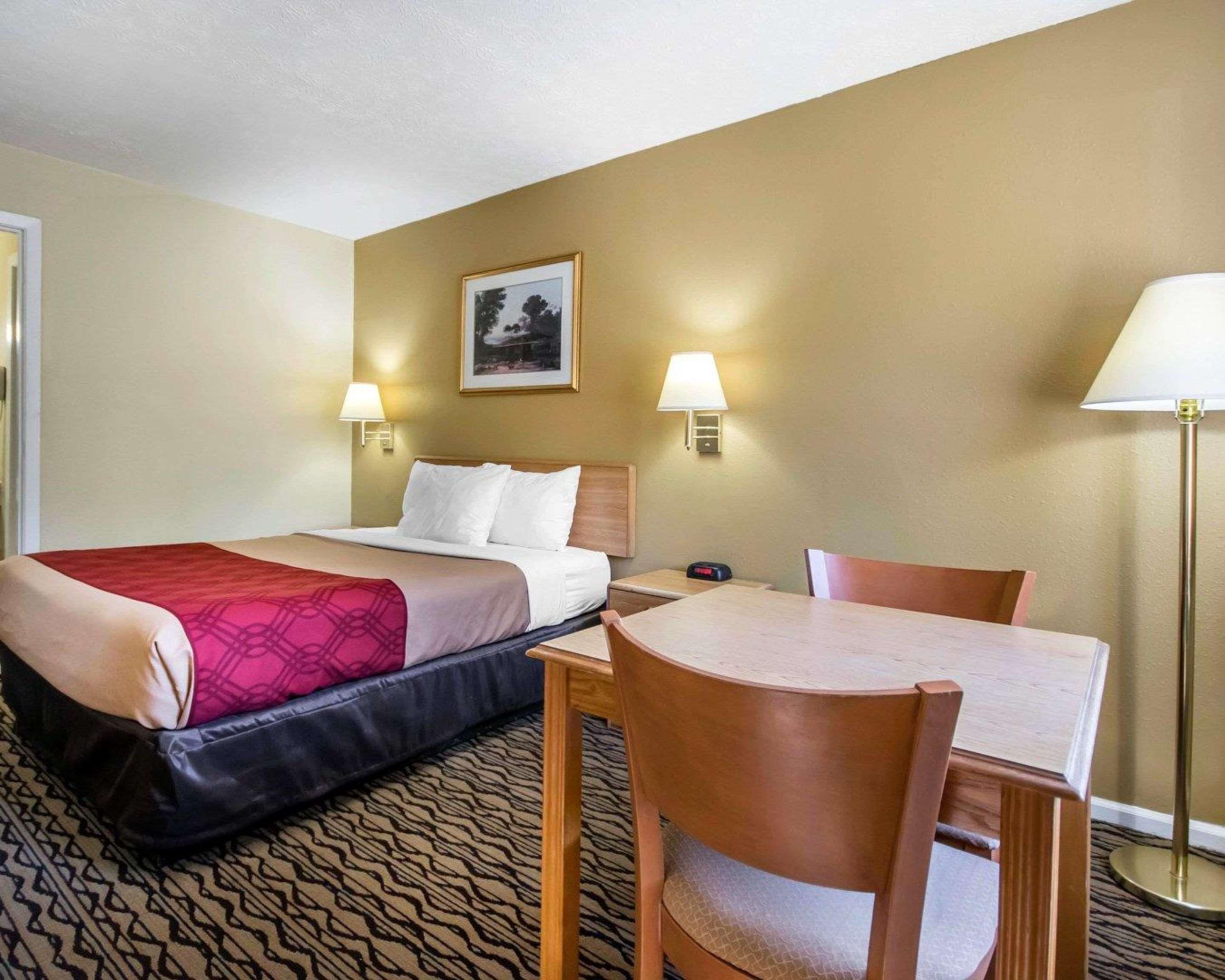 Econo Lodge Erlanger - Cincinnati Airport Exteriér fotografie