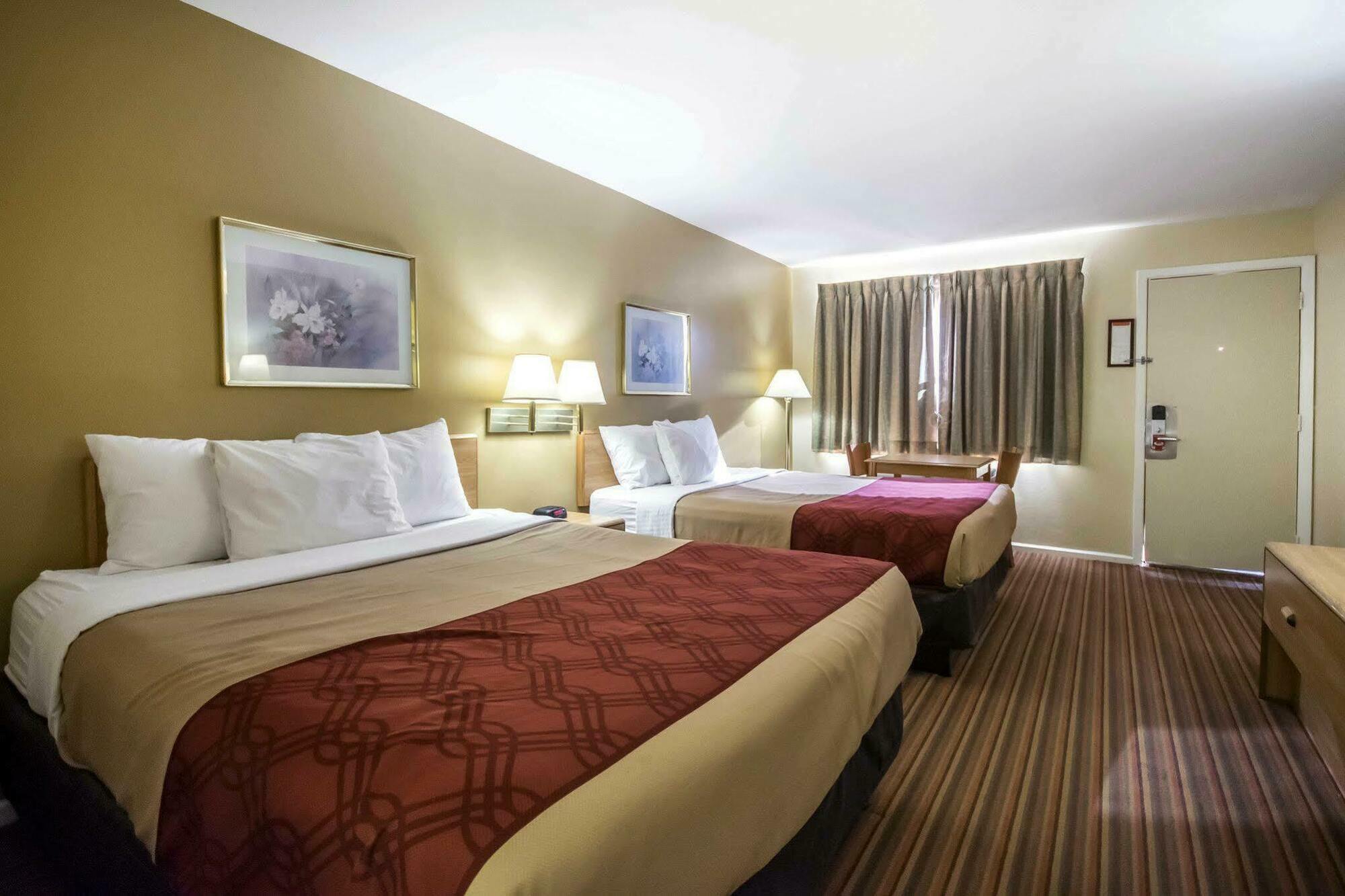 Econo Lodge Erlanger - Cincinnati Airport Exteriér fotografie